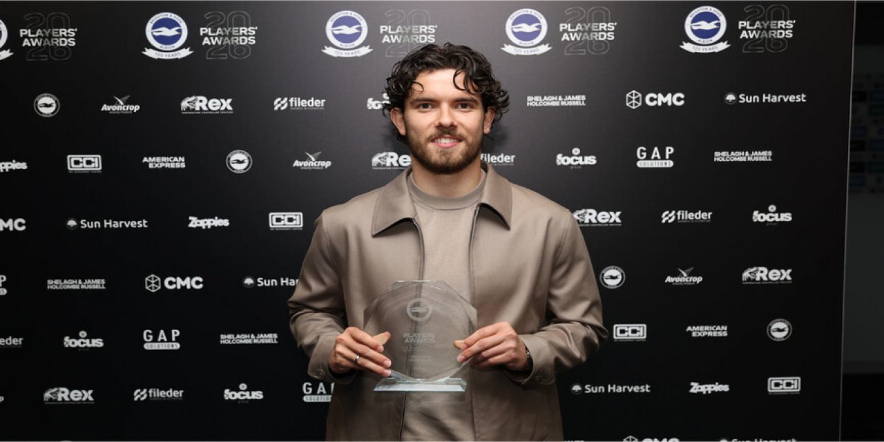 Ferdi Kadıoğlu, Brighton'da Sezonun Oyuncusu Seçildi