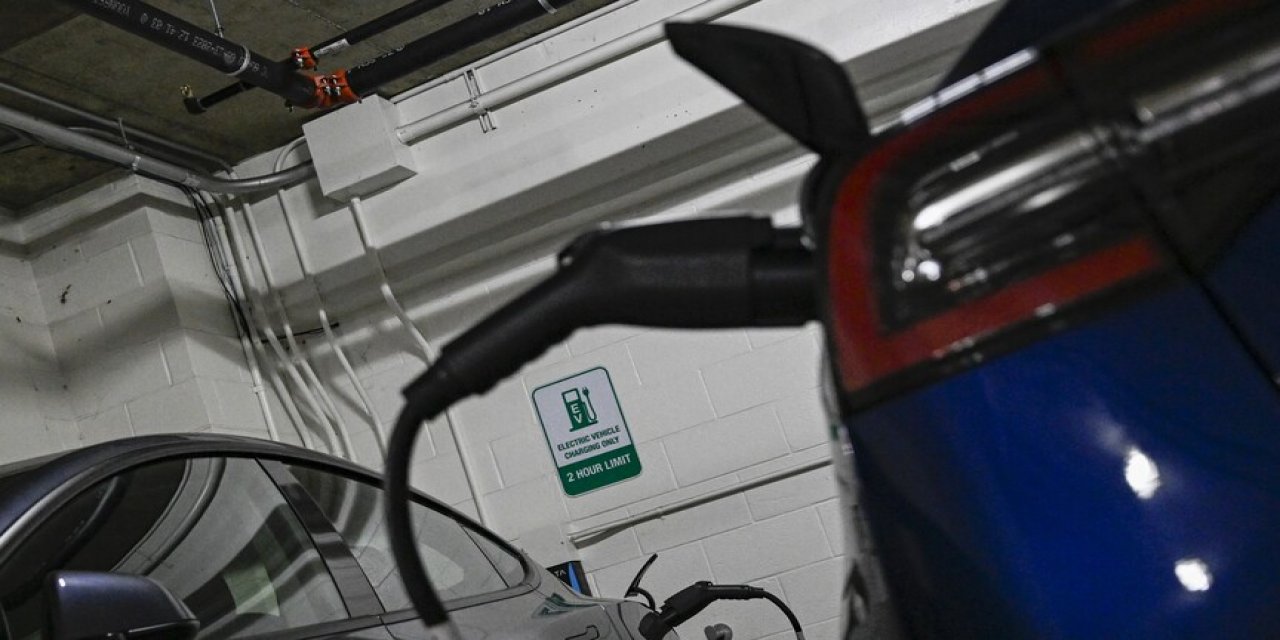 IEA: Dünyada Bu Yıl Satılan Araçların Yaklaşık Yüzde 30'u Elektrikli Olacak