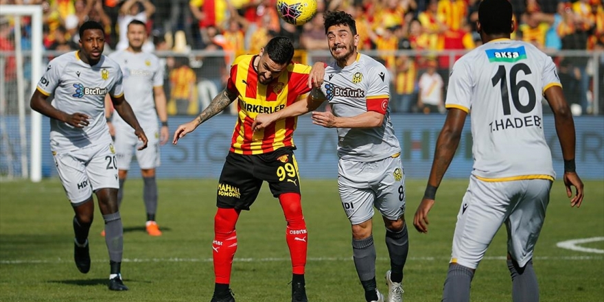 İzmir'de Beraberlik