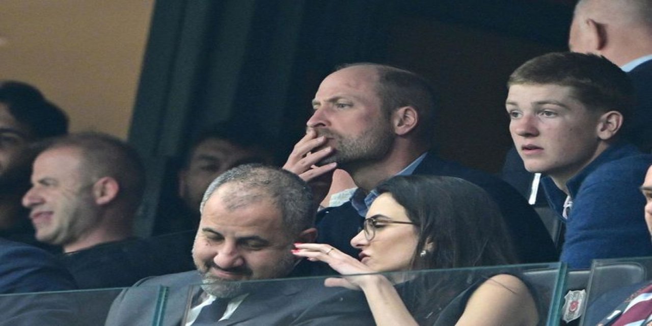 İstanbul'da Tarihi Anlar: Galler Prensi de Tribünde