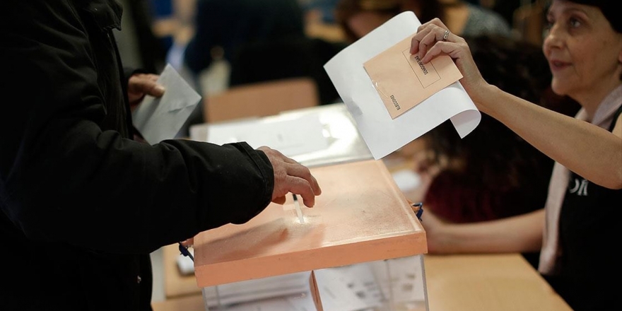 İspanya'daki Seçimler Ülkedeki Siyasi Belirsizliği Derinleştirdi