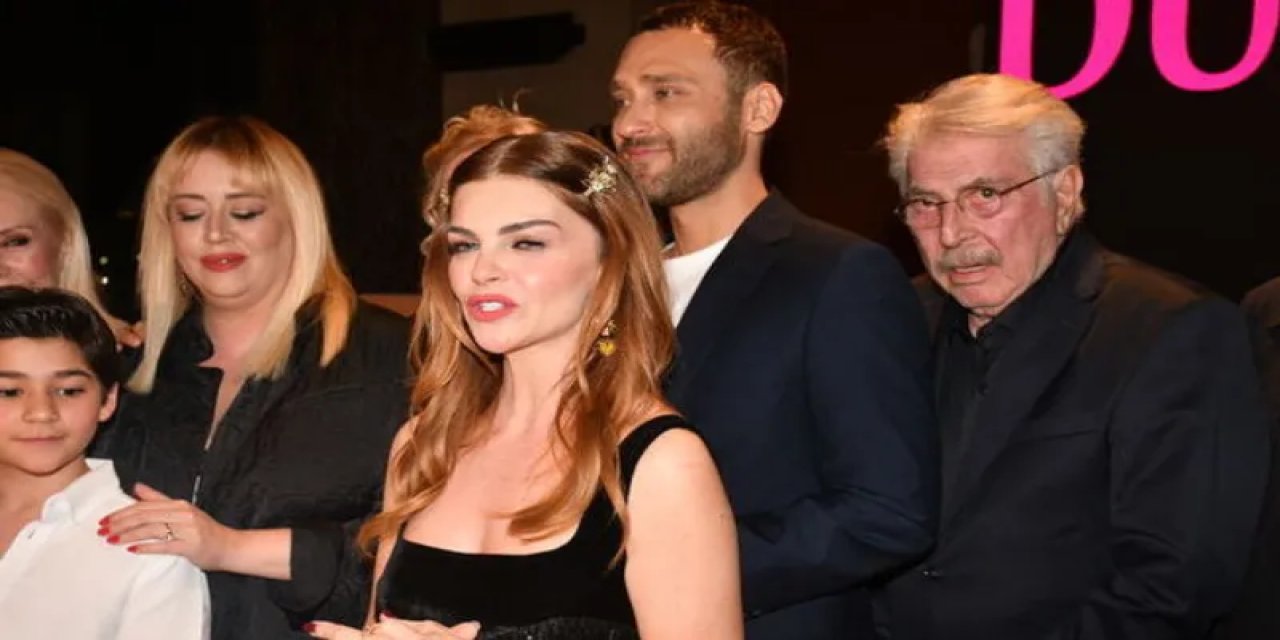 'Düşes' Galasındaki 'Hiyerarşi' Gerilimi Gündem Olmuştu: Pelin Karahan'dan Erdal Özyağcılar Açıklaması