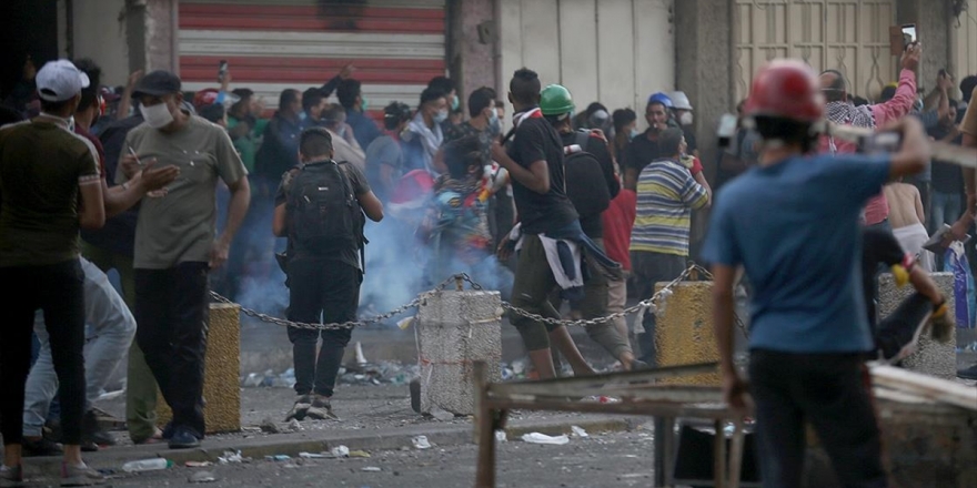 Irak'ın Zikar Kentinde 4 Gösterici Hayatını Kaybetti