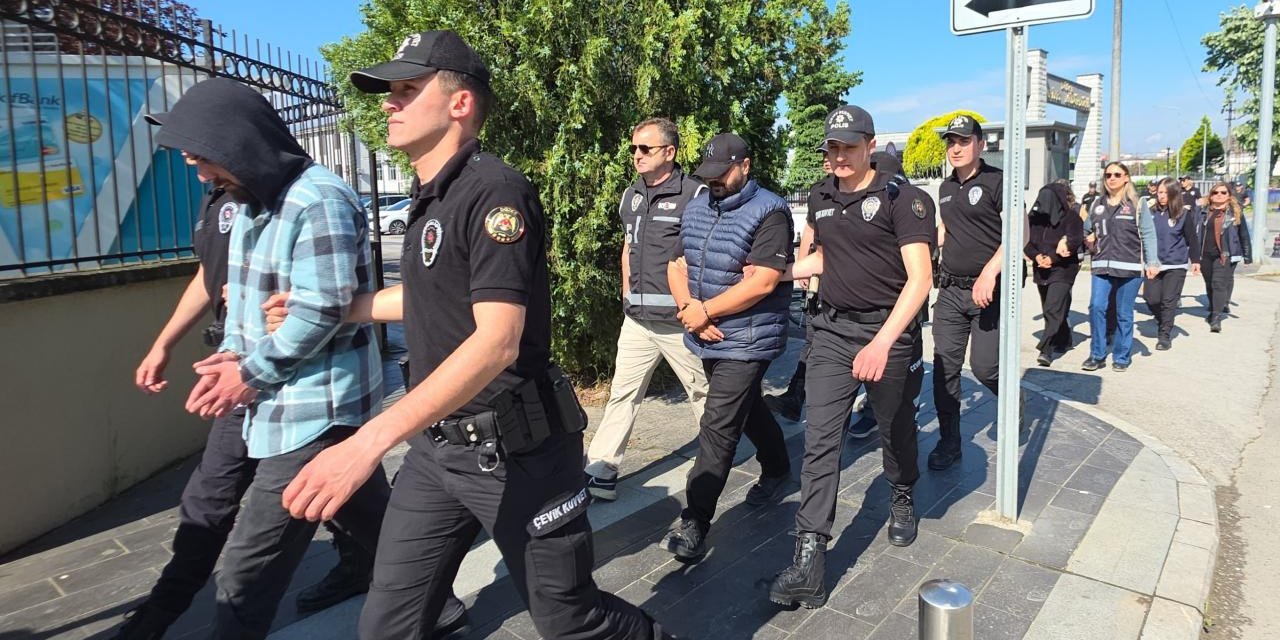 Düzce'de Nitelikli Dolandırıcılık Operasyonu