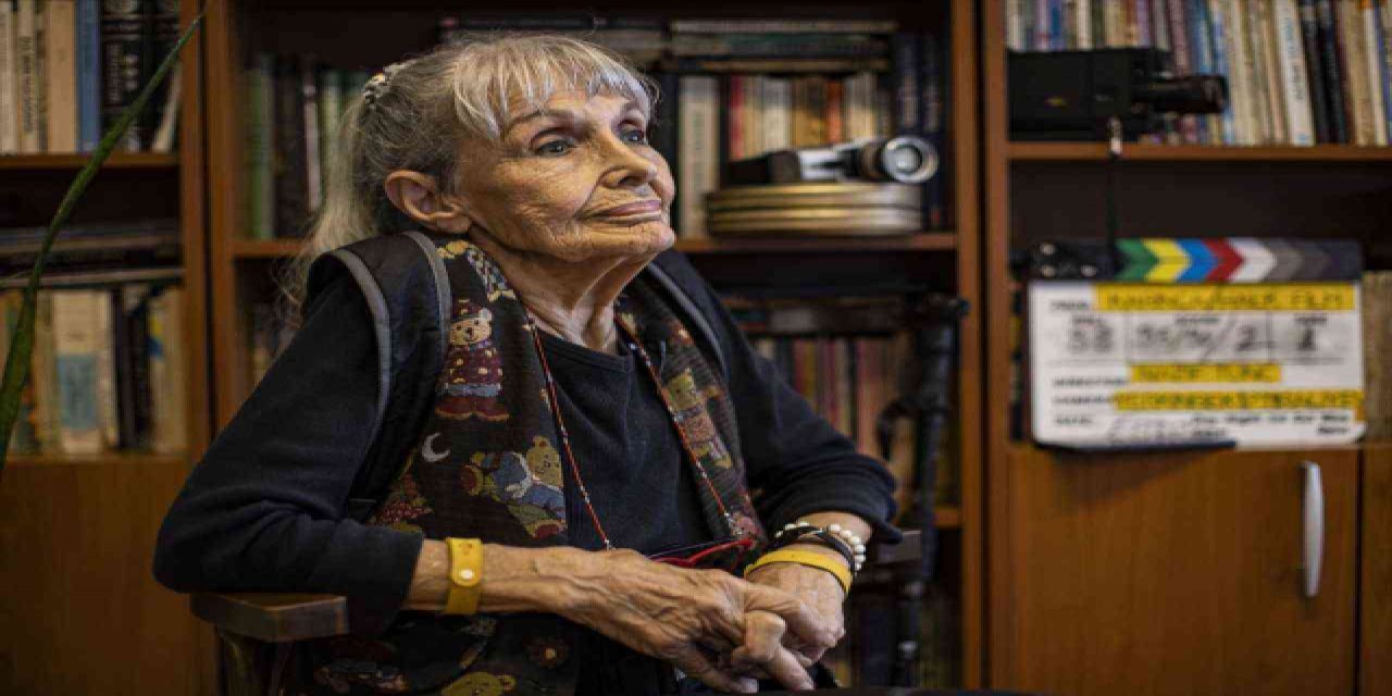 Suna Selen Yıllar Sonra Münir Özkul İle Neden Boşandıklarını Anlattı: "Taze Kana İhtiyacım Var Dedi"