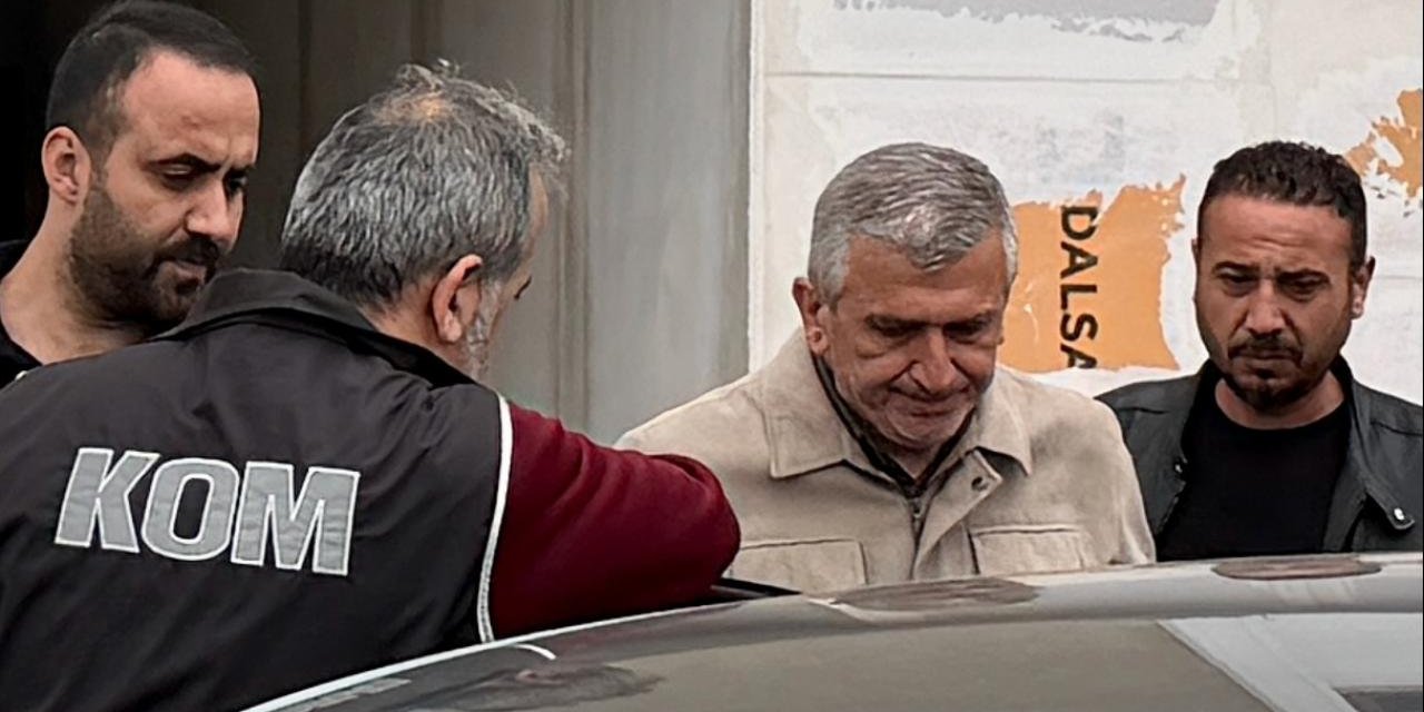 Akçakoca Belediye Başkanı Görevden Uzaklaştırıldı
