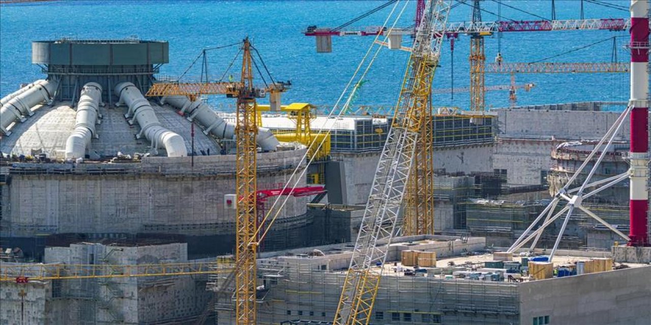 Akkuyu Ngs'nin 3'üncü Güç Ünitesinin Makine Dairesine Ana Köprülü Vinç Yerleştirildi