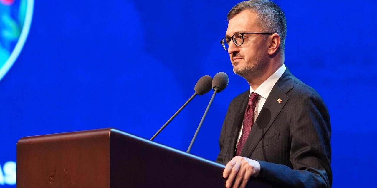 İletişim Başkanı Duran, Necip Fazıl Kısakürek'i Vefatının 43'üncü Yılında Andı