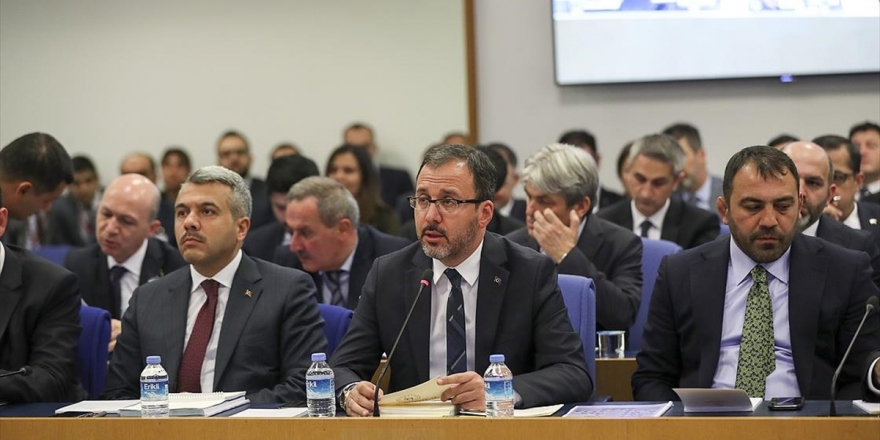 Bakan Kasapoğlu: 25 Vakıf Üniversitesiyle Yüzde 100 Spor Bursunu İmzalıyoruz