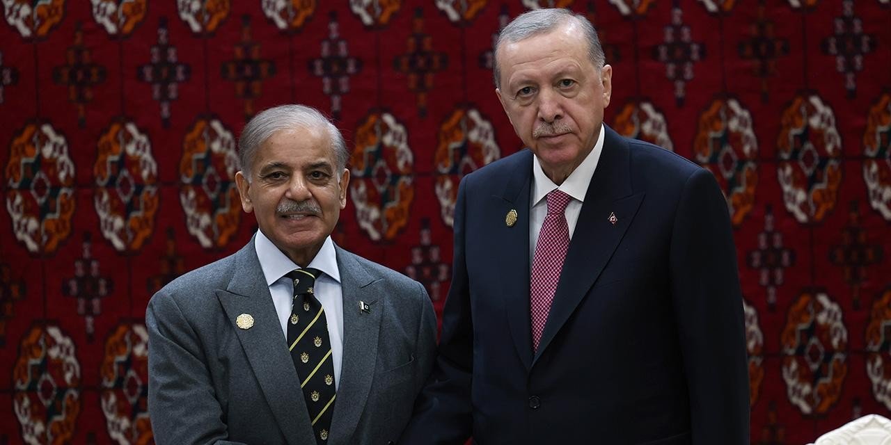 Cumhurbaşkanı Erdoğan, Pakistan Başbakanı Şerif İle Telefonda Görüştü