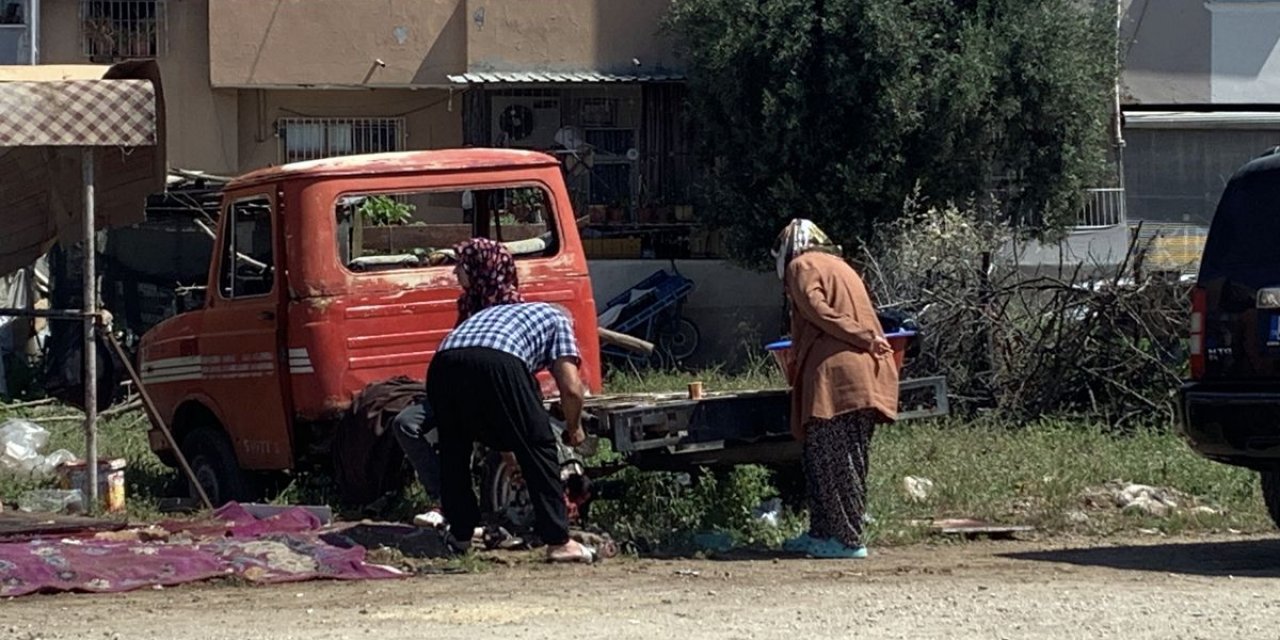 Adana'da Kurban Kesiminde Görülen Manzaralar