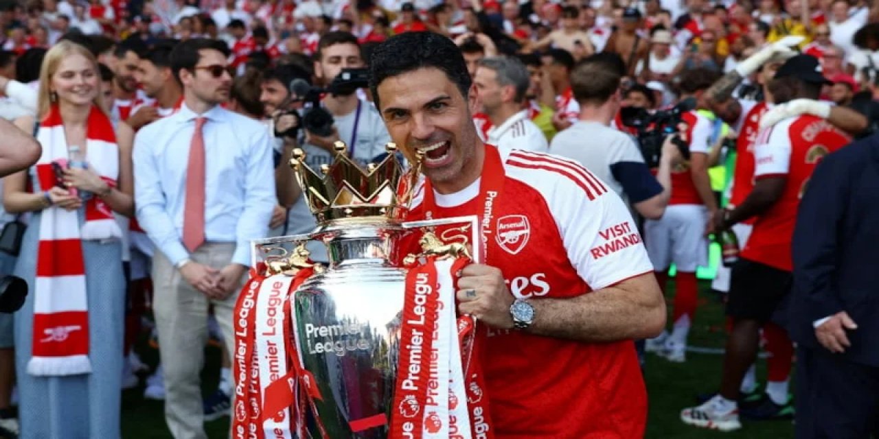 Premier Lig'de Sezonun En İyi Teknik Direktörü Mikel Arteta Seçildi