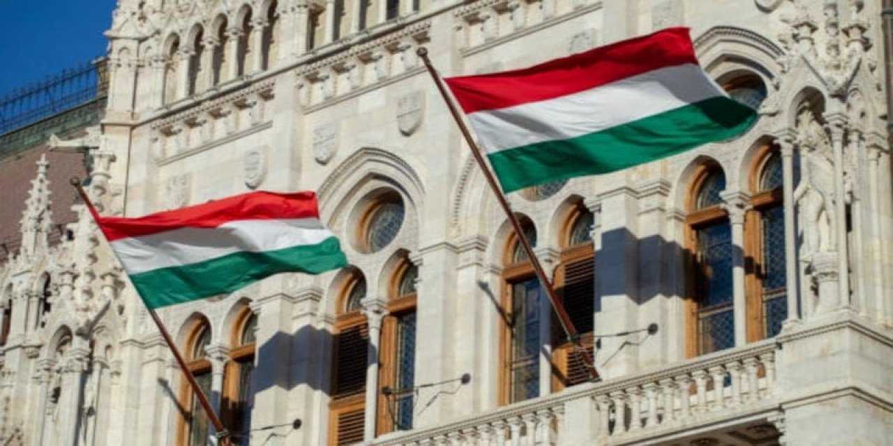 Macaristan'dan UCM Kararında Geri Adım