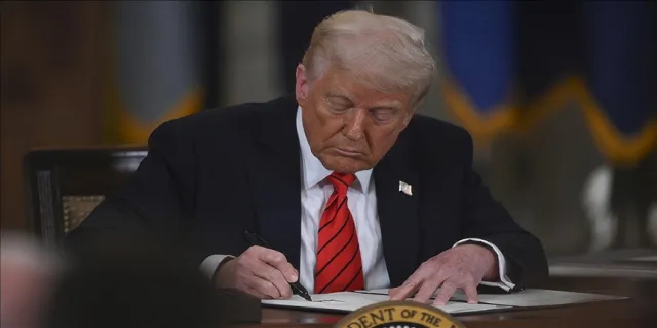 İran, Trump'ın Umman'a Saldırı Tehditlerinin Ardından Maskat'la Dayanışma İçinde Olduğunu Duyurdu