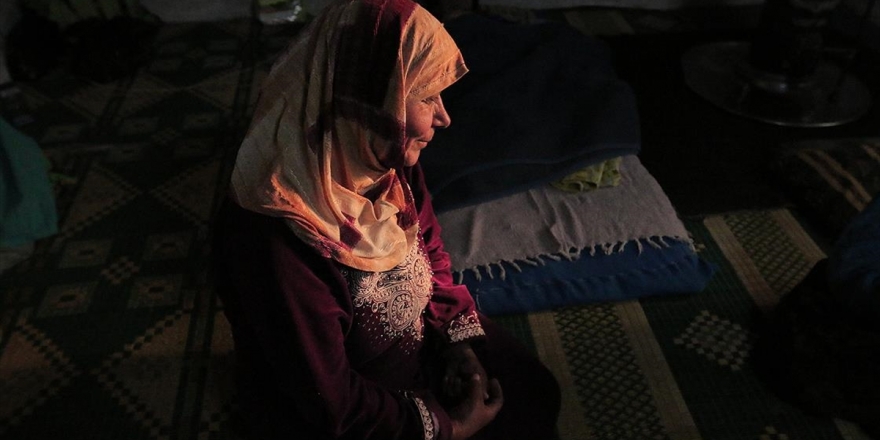 İdlibli Hayat Engelli Kardeşleri Ve Ailesi İçin Yardım Bekliyor