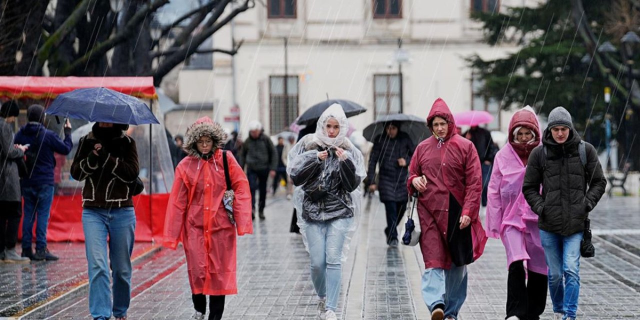 Bayram Planları İptal Olabilir! Meteoroloji'den 76 İle Sağanak Alarmı