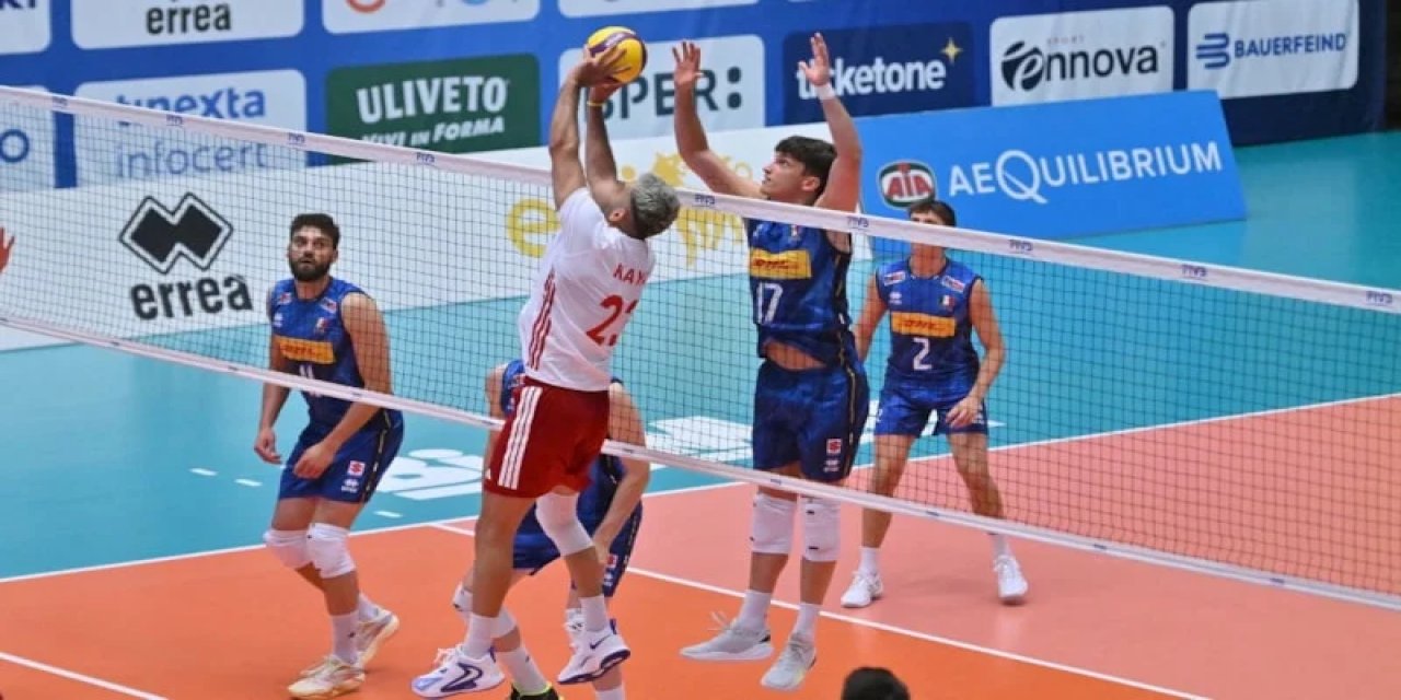 A Milli Erkek Voleybol Takımı, İtalya'ya Mağlup Oldu