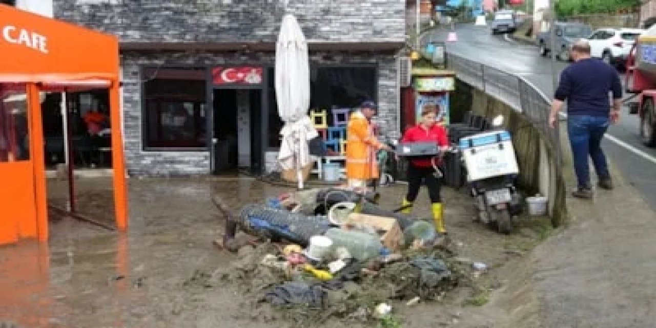 Ordu'da Sağanak: İş Yerleri Sular Altında Kaldı