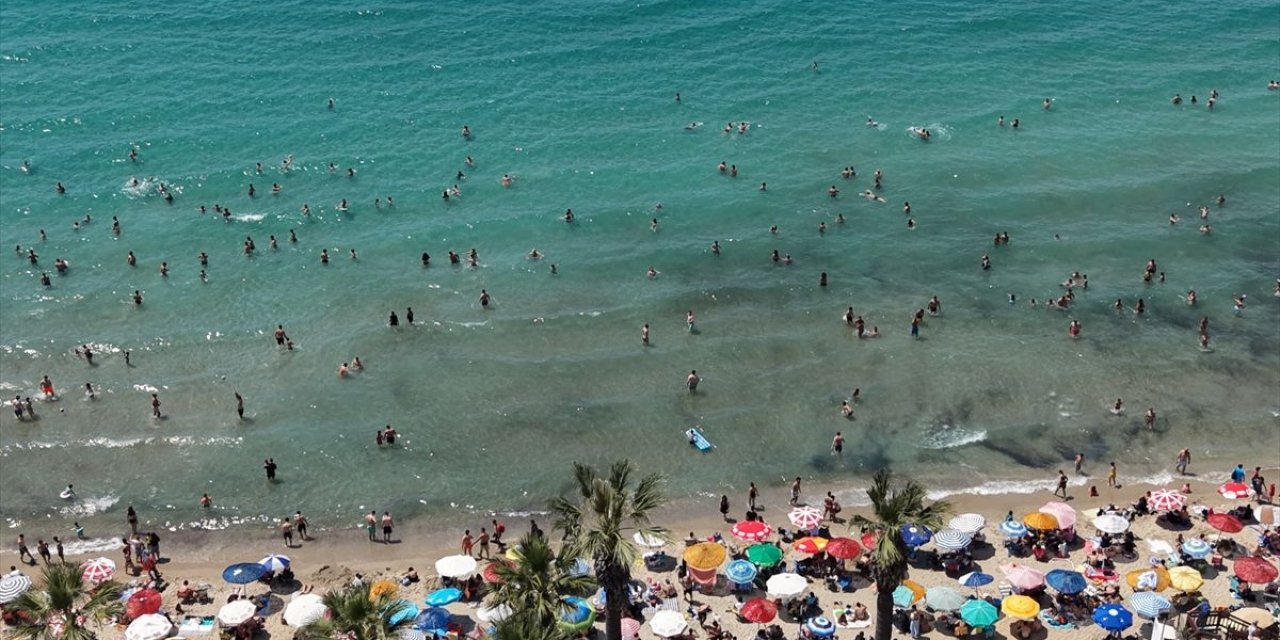 Kurban Bayramı'nda Kuşadası ve Didim'de Yoğunluk