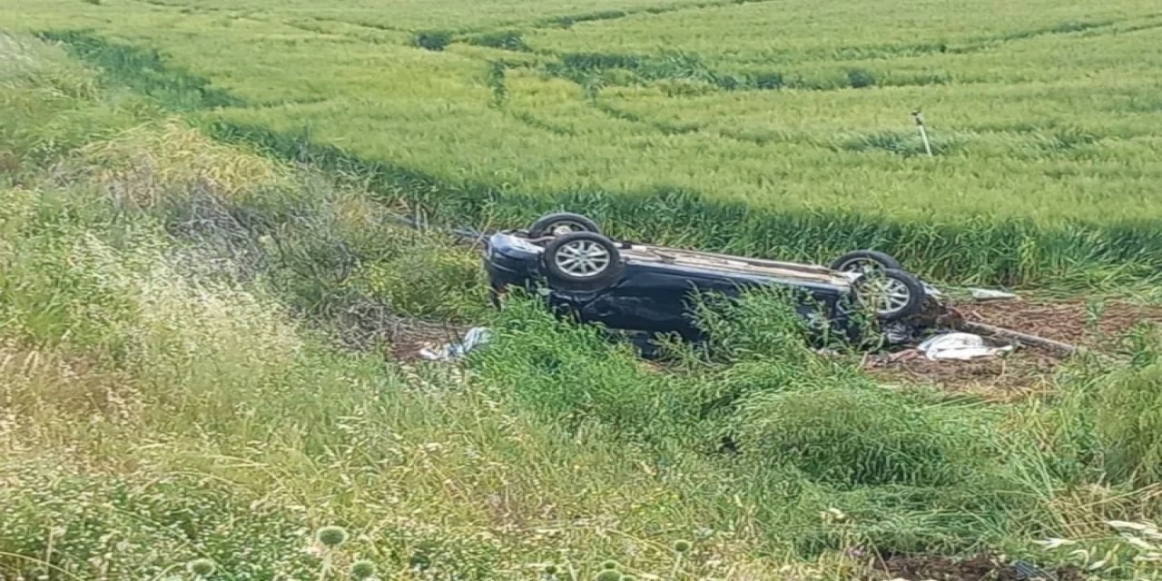 Diyarbakır'da Otomobiller Çarpıştı: 1 Ölü, 4 Yaralı