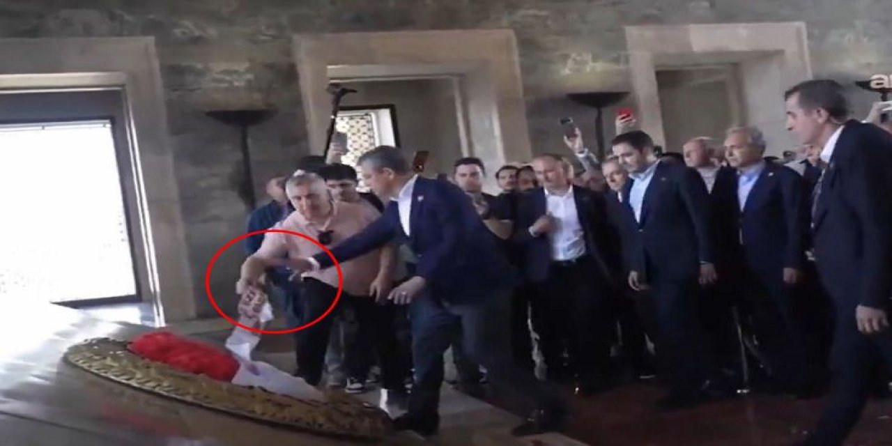 Anıtkabir'de Özgür Özel'e Soğuk Duş