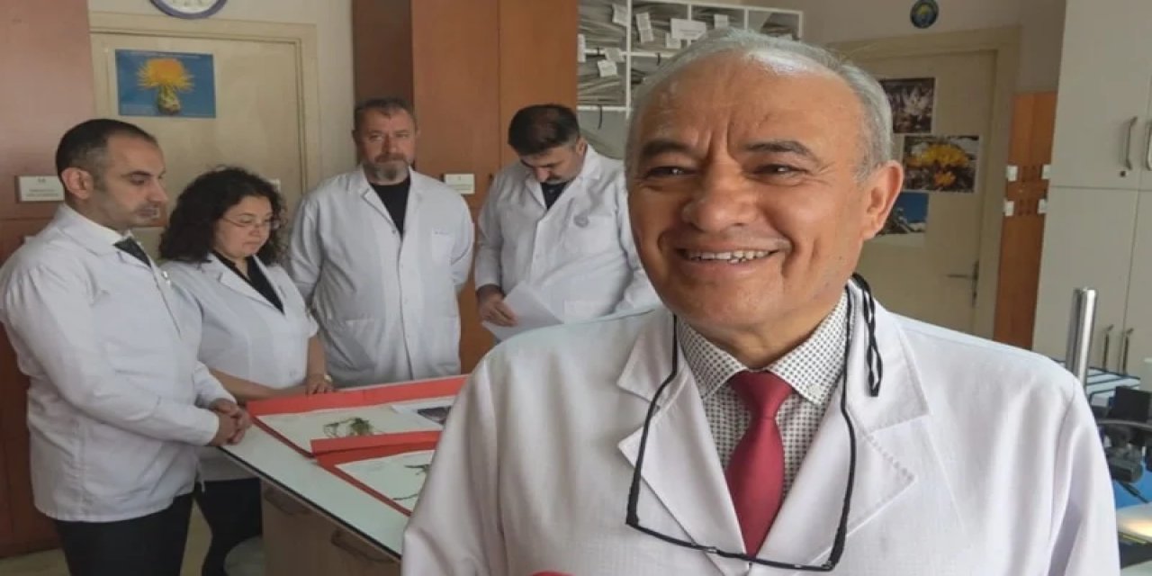 Konya'da Bilime Duygusal İmza: Keşfedilen Bitki Türüne Eşinin Adını Verdi