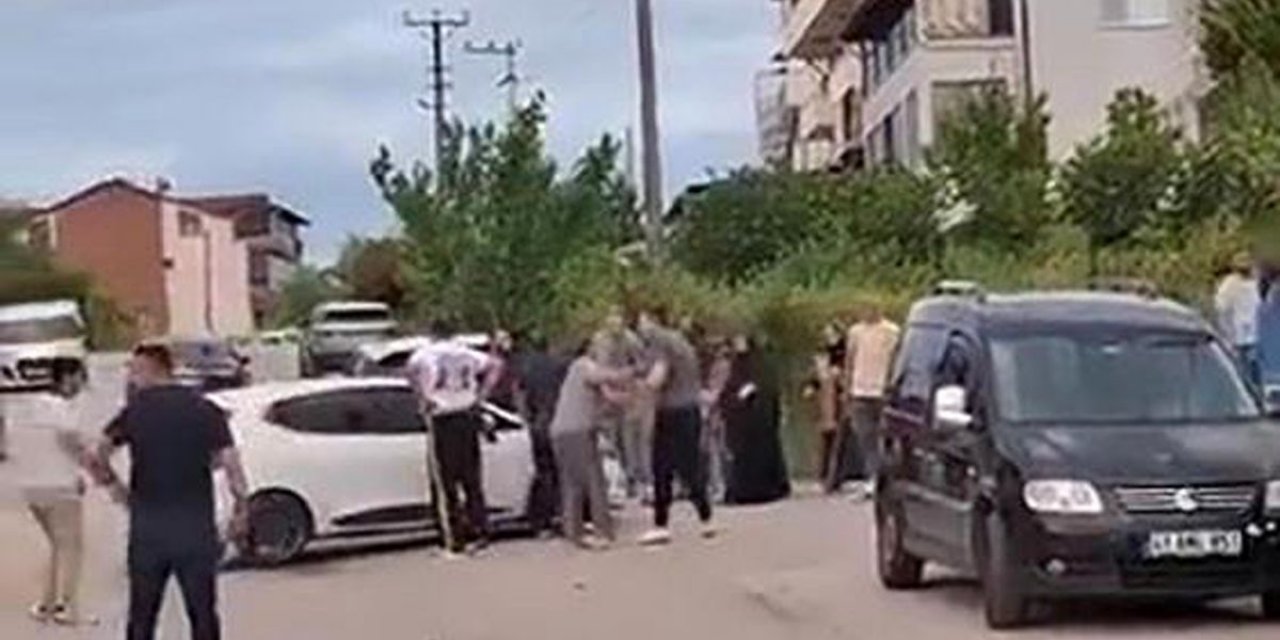 Gölcük'te Kavga: 5 Yaralı