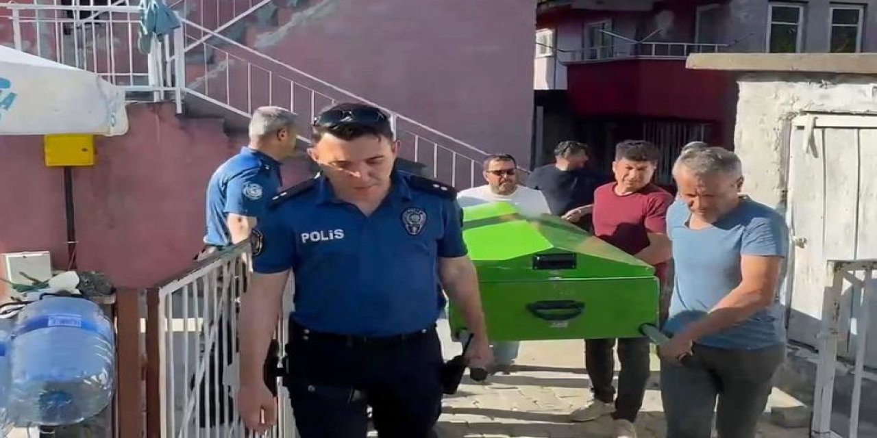 Emniyet Mensubu Evinde Ölü Bulundu