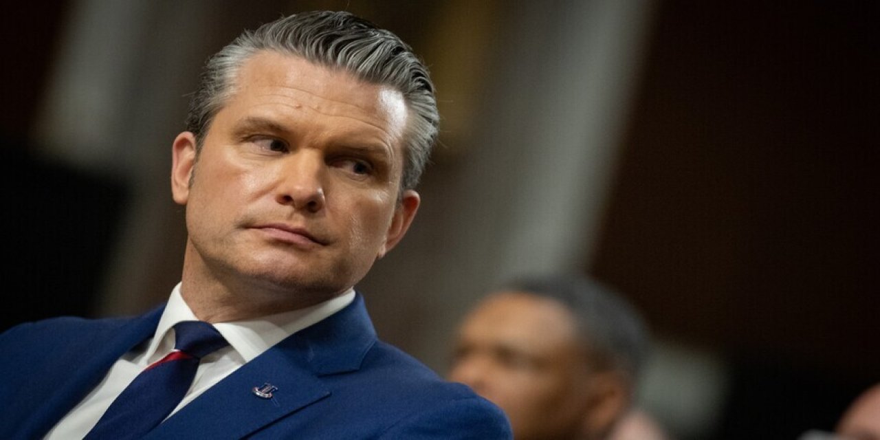 ABD Savunma Bakanı Hegseth'in 9 Üst Düzey Askeri Yetkilinin Terfilerini Engellediği İddia Edildi