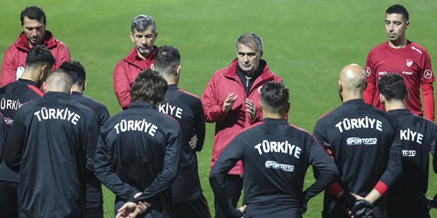 A Milli Futbol Takımı İzlanda Maçına Hazır