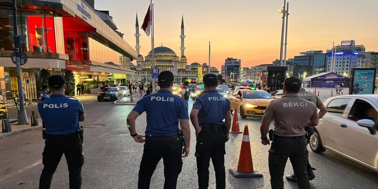 “Huzur İstanbul" Uygulamasında 1018 Şüpheli Yakalandı