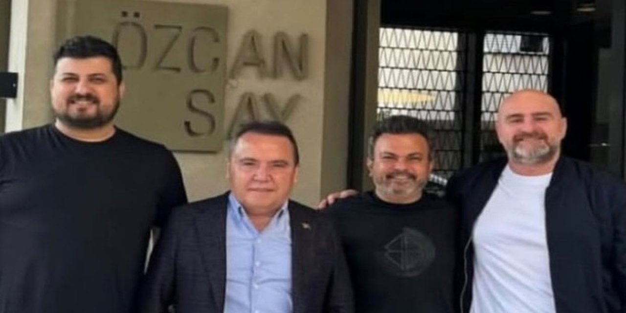Bakan Elvan'ın Eski Fotoğrafçısı Tutuklandı! İktidarı Da Muhalefeti De O Tıraş Etmiş!