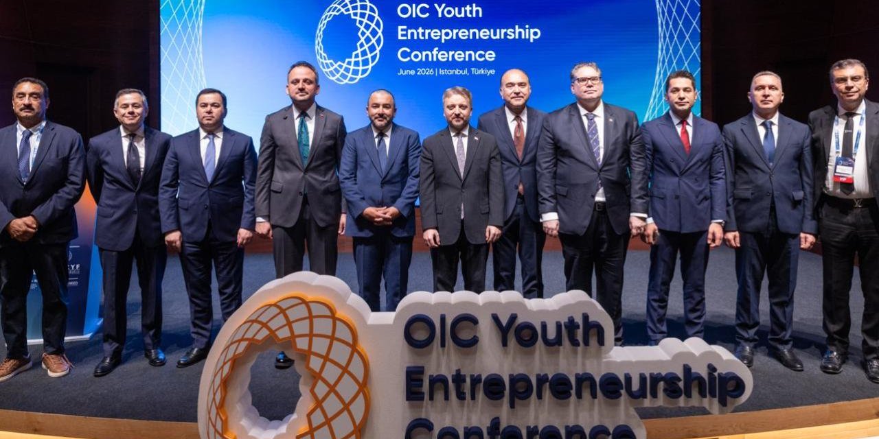 İslam İşbirliği Teşkilatı Gençlik Girişim Konferansı İstanbul'da Başladı