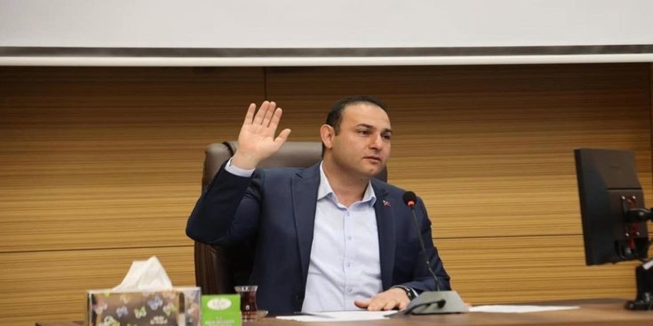 CHP’den İstifa Eden Kilis Belediye Başkanı Bilecen'in Yeni Adresi Belli Oldu
