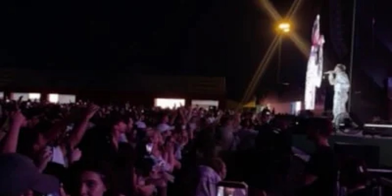 Şarkıcı Sefo, Sıfır Atık Festivali'nde Konser Verdi
