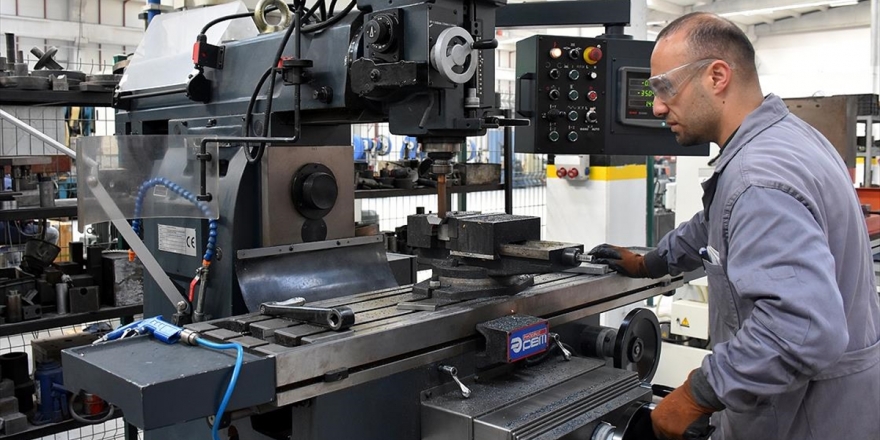 Savunma Sanayisine 22 Milyon Liralık Yatırımla Katkı