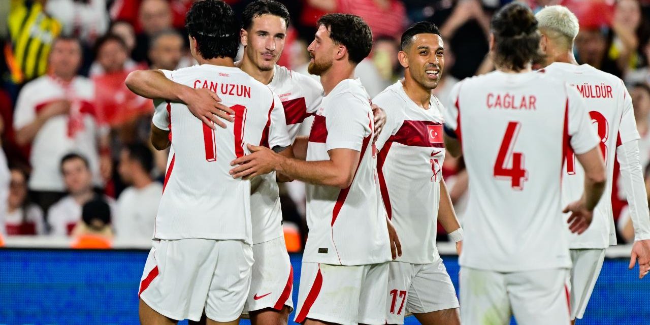 Bizim Çocuklar Arizona'da Kampa Girdi: İlk Rakip Avustralya