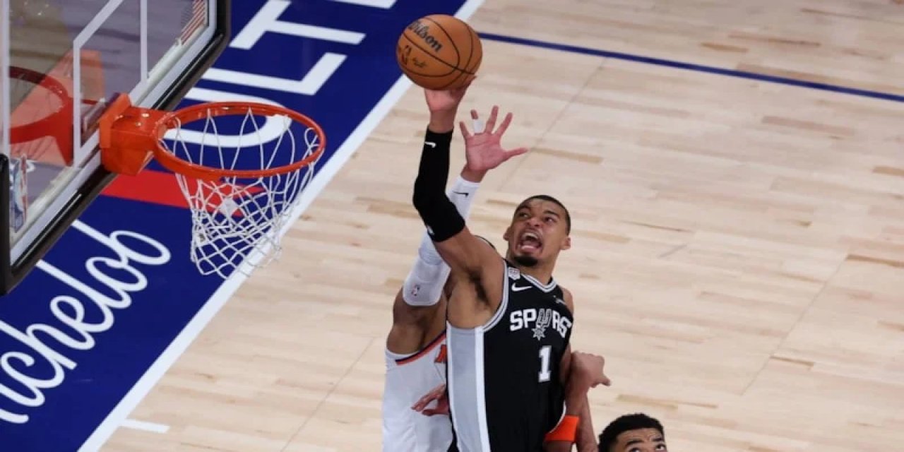 NBA Final Serisinde Spurs, Knicks'i Yenerek Durumu 2-1'e Getirdi