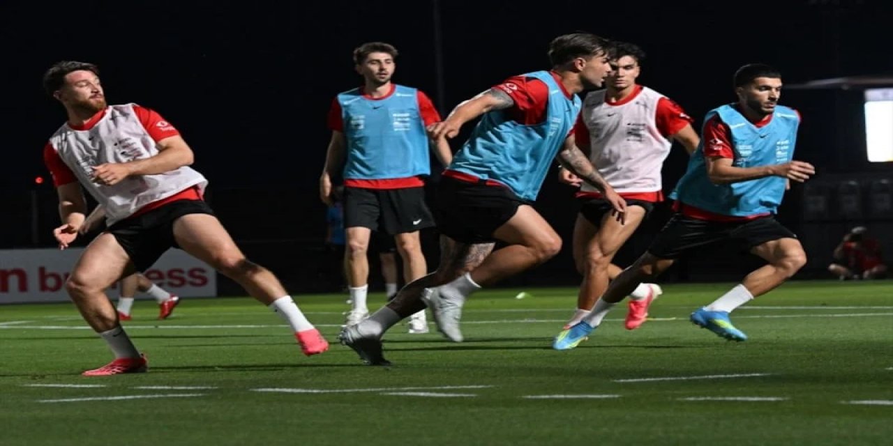 A Milli Futbol Takımı'nı Sıcak Hava Zorluyor