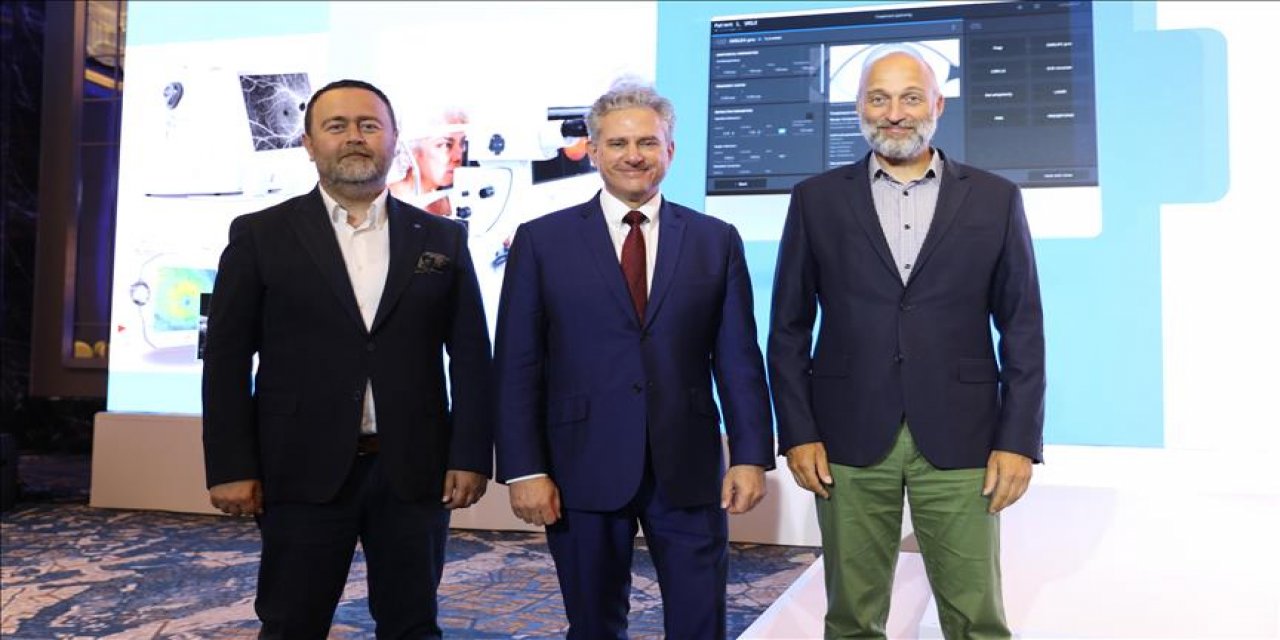 Göz Cerrahisindeki Teknolojik Gelişmeler İstanbul'da Ele Alındı