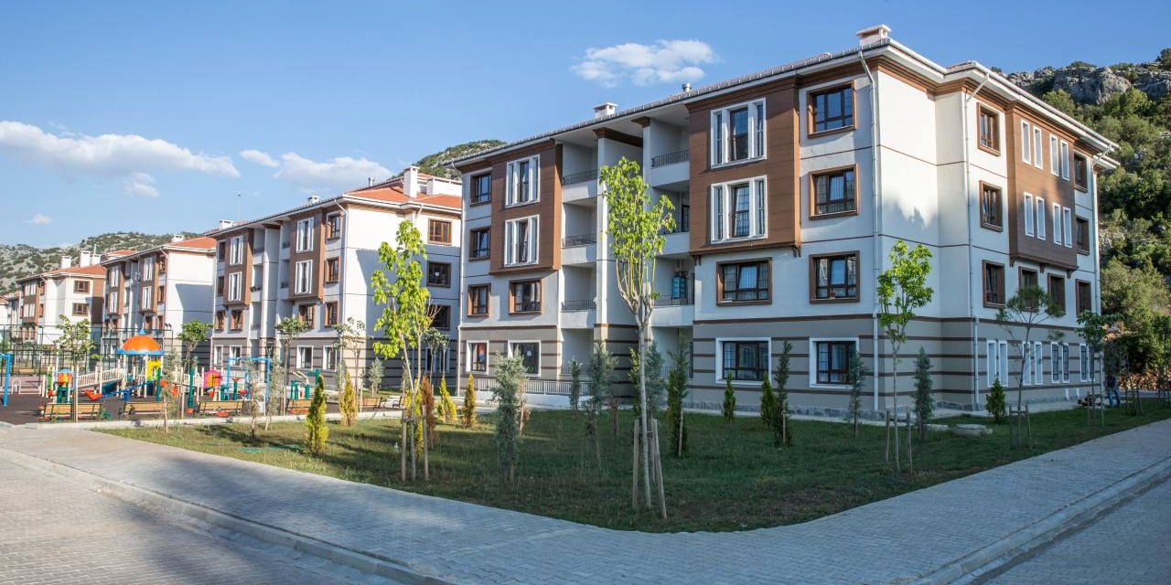 TOKİ'nin 64 İldeki Konut Kampanyasında Satışlar Yarın Başlıyor