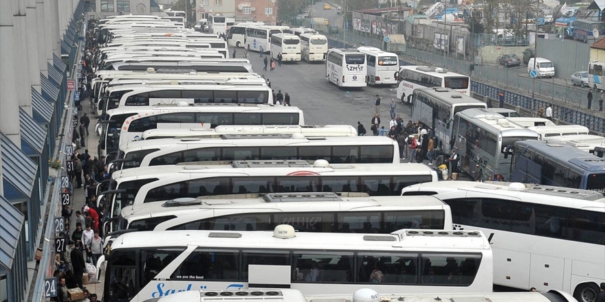 Turizm Araçlarında Yaş Sınırı 12'ye Yükseltildi