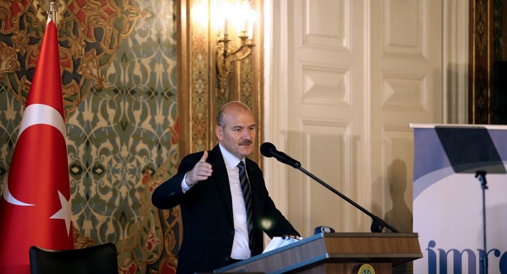 Soylu: Sınırda bekleyen DEAŞ'lı ABD'ye sınır dışı edildi