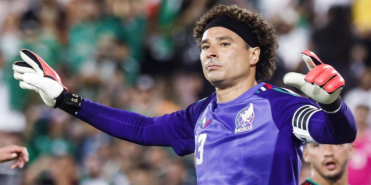 Bir Devir Sona Erdi! Ochoa, Dünya Kupası'nın Sona Ermesiyle Futbolu Bırakıyor