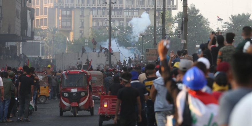 Irak'ta Güvenlik Güçleri Göstericilere Müdahale Etti