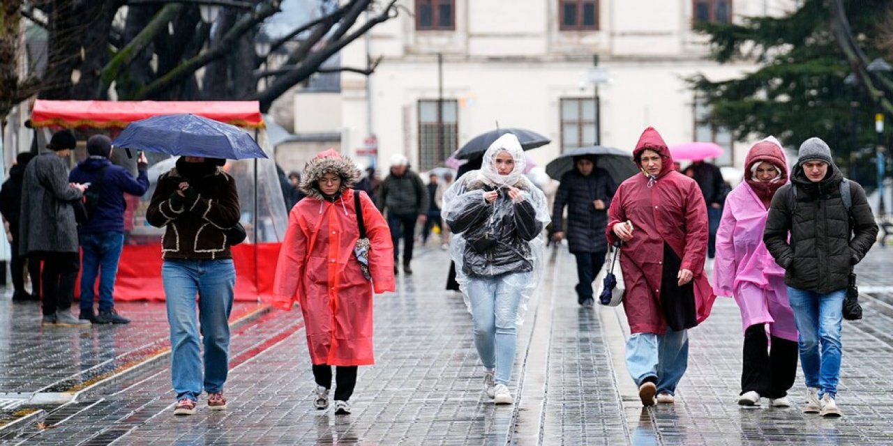 Meteoroloji'den 7 İl İçin Kuvvetli Sağanak Uyarısı