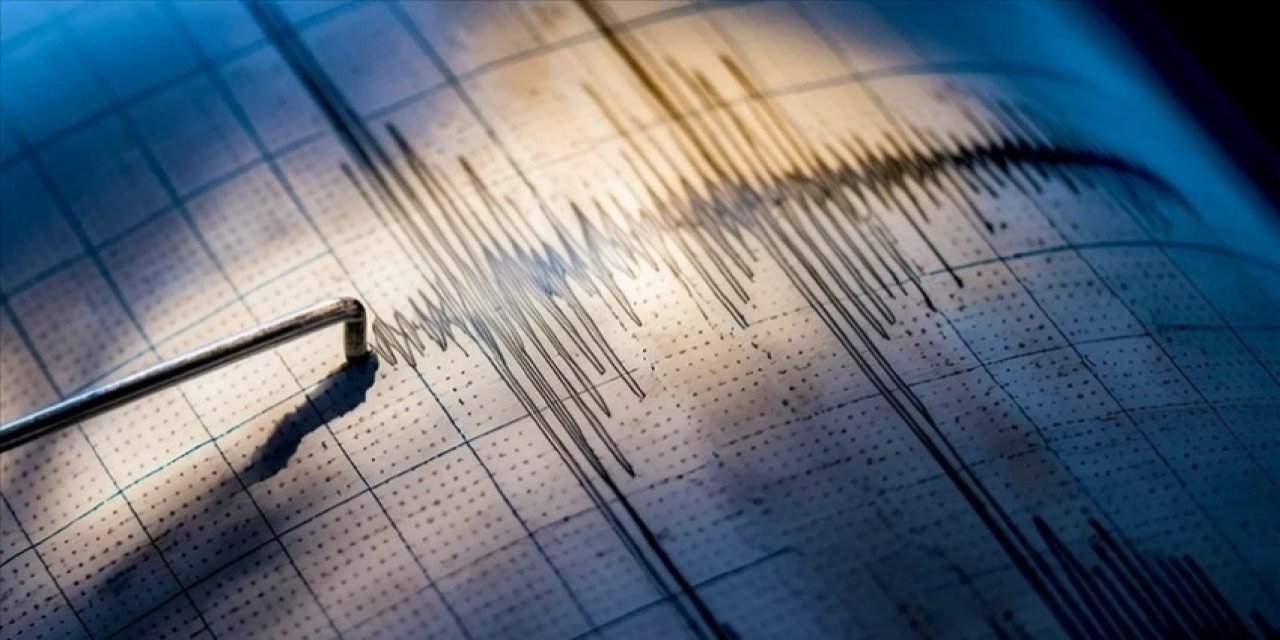 Ege Denizi'nde Korkutan Deprem