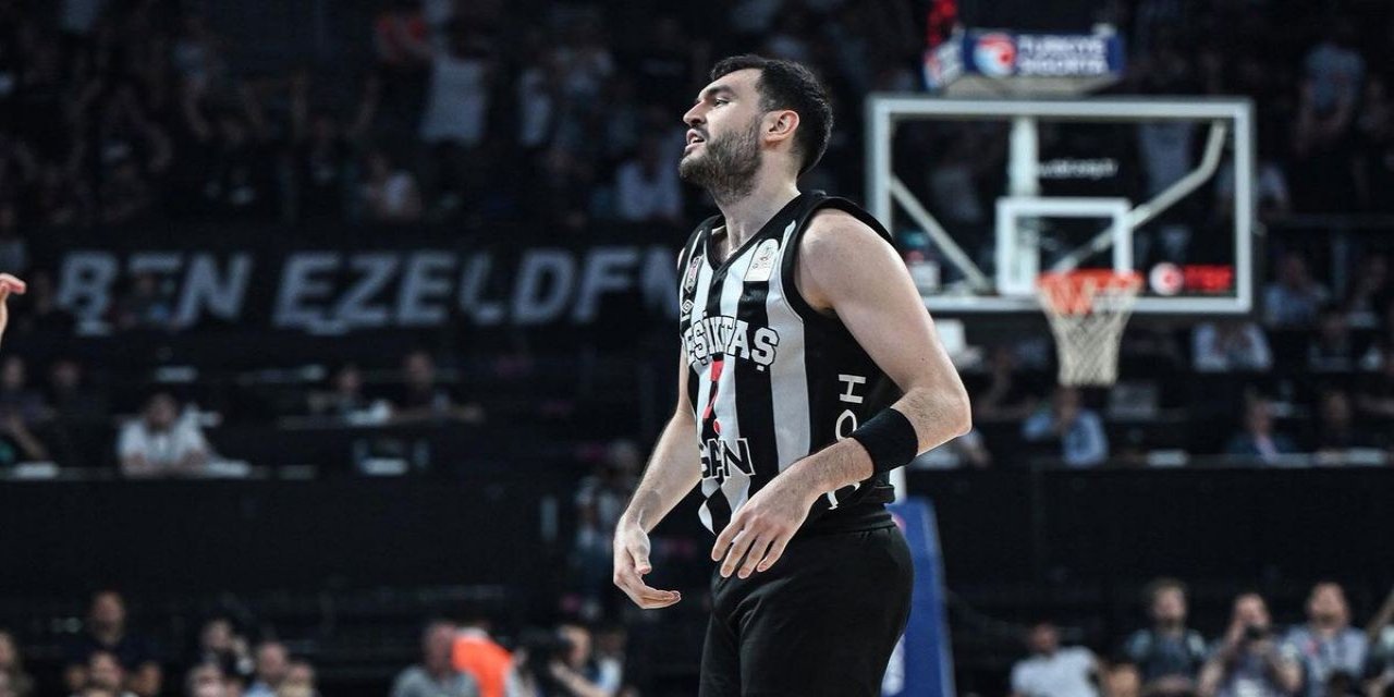 Beşiktaş'tan Ayrılan Yiğit Arslan, Trabzonspor'a İmza Attı