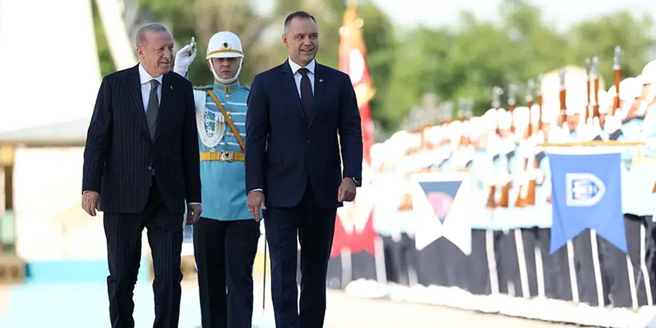 Cumhurbaşkanı Erdoğan, Polonyalı Mevkidaşını Resmi Törenle Karşıladı