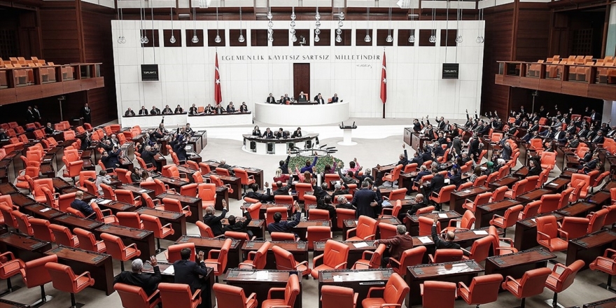 Meclis Yeni Vergi Düzenlemesi İçin Mesai Yapacak